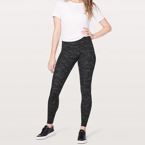 Lululemon black camo full length align leggins